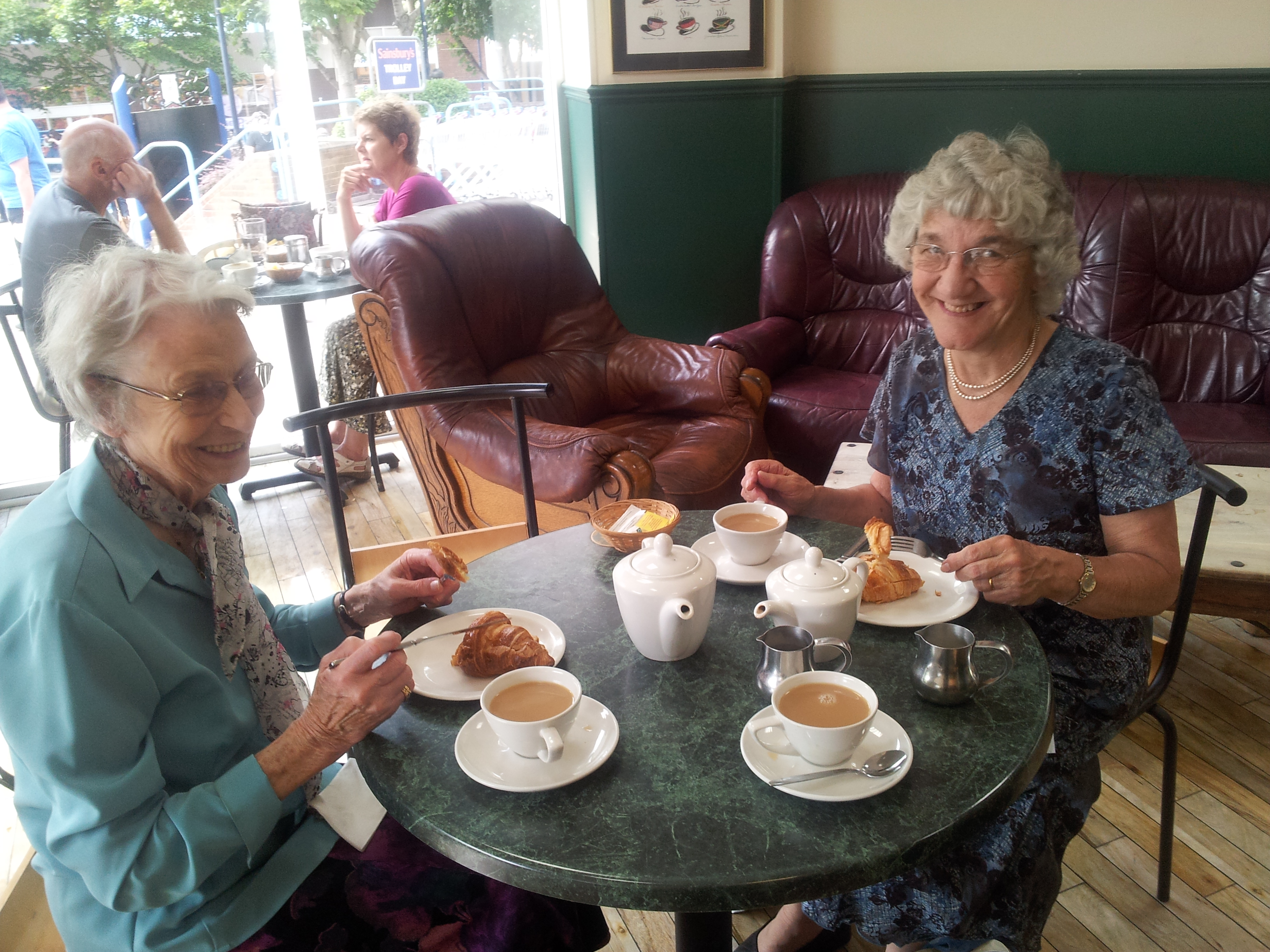 Ailsa Moore (Left) and Mary Holdstock (Right in Blue, My Guardian Angel) . Thank you Mary